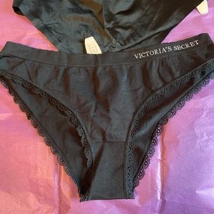 2 pair Victoria Secret Panties
